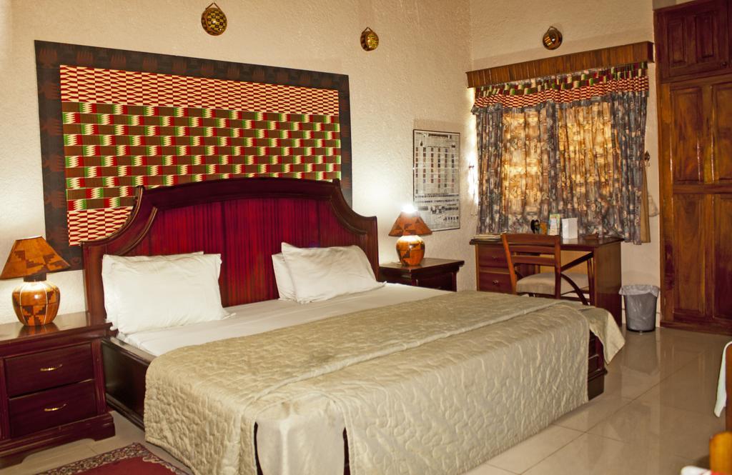 Four Villages Inn Kumasi Pokój zdjęcie