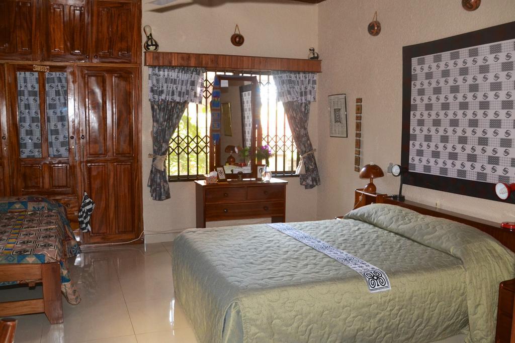 Four Villages Inn Kumasi Pokój zdjęcie